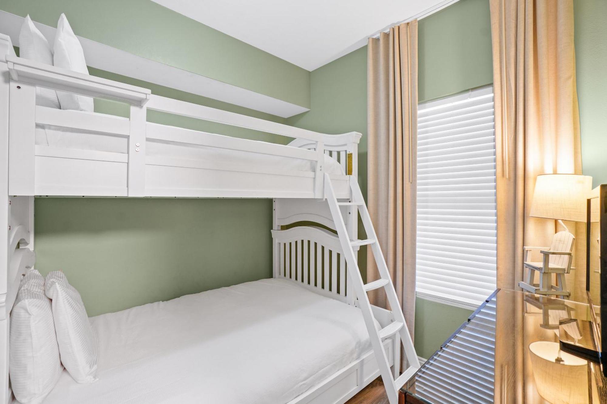 Calypso Beach Resort Towers Panama City Beach Bilik gambar